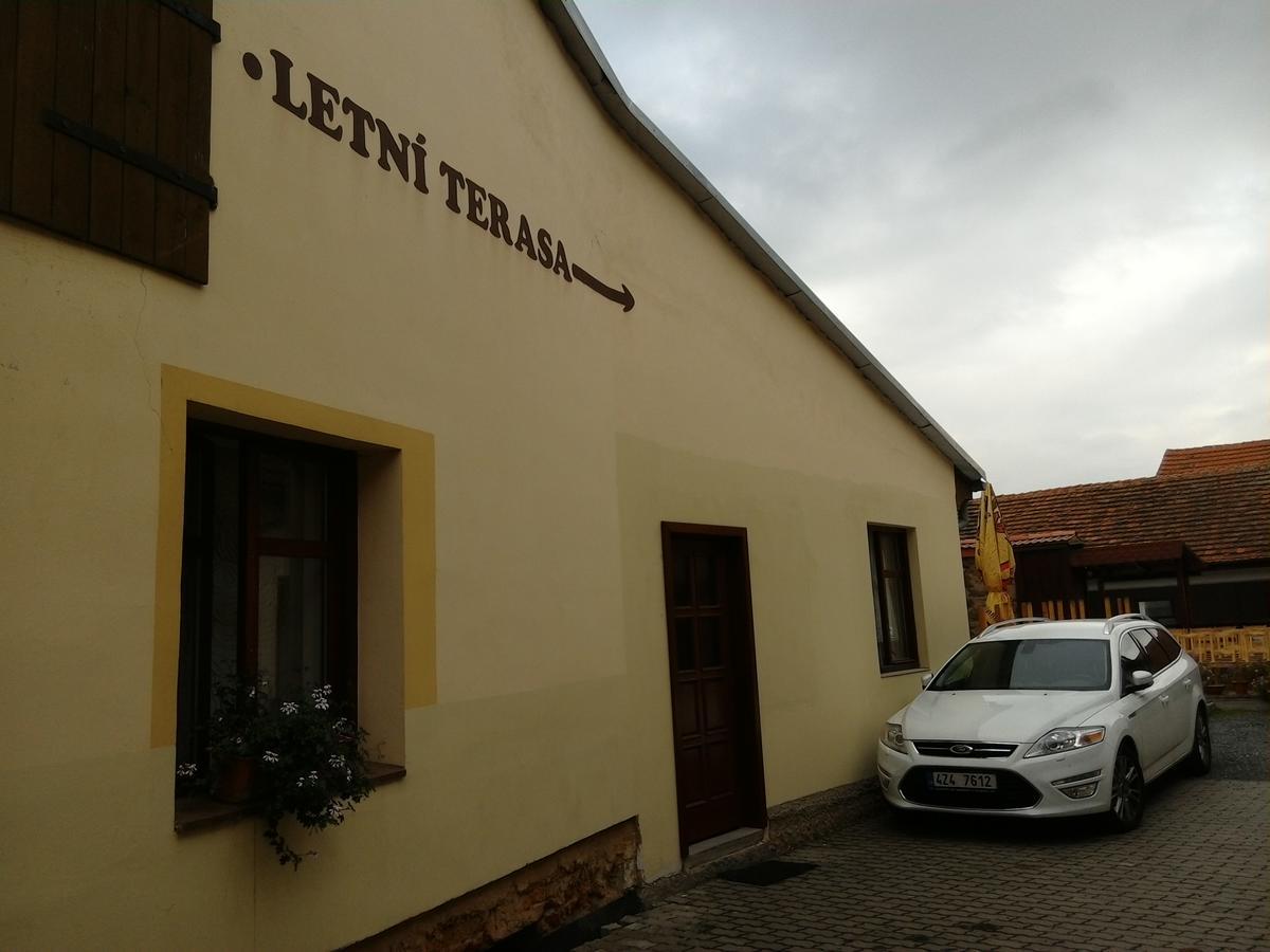 Penzion Na Jizdarne Stary Plzenec Exterior photo